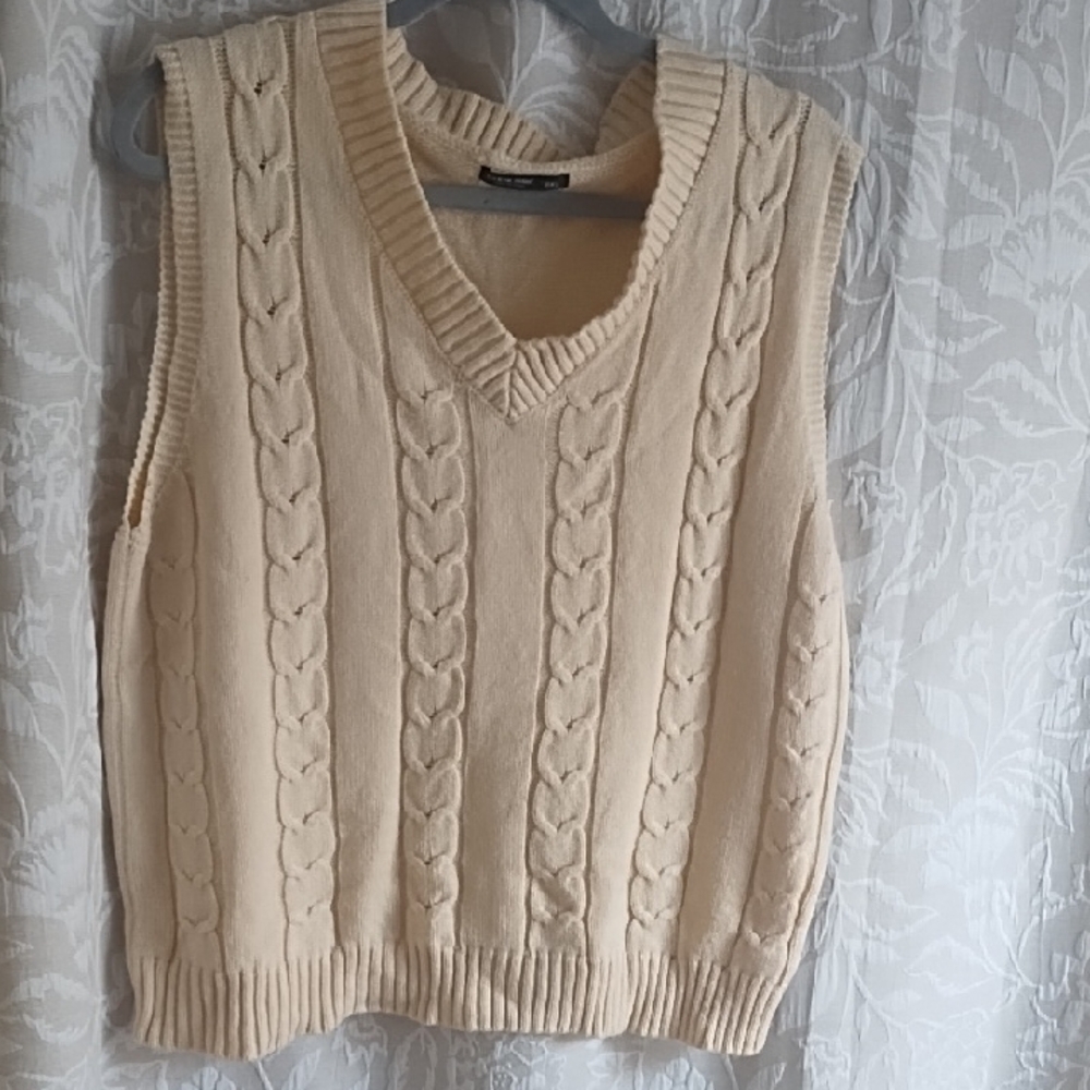 Cream Cable Knit Sweater Vest
